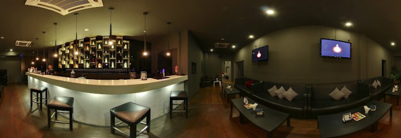 Dining In The Dark KL 章卡暗之馆