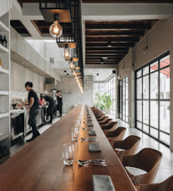 Communal Table by gēn 根