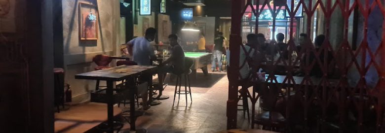 Half Ball Cafe and Bistro
