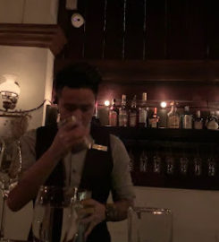 Monsieur Bar & Restaurant