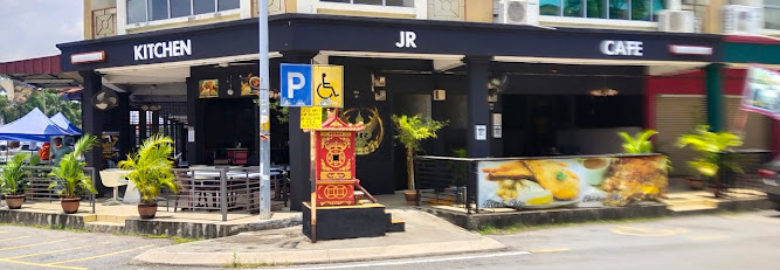 JR KITCHEN & BAR