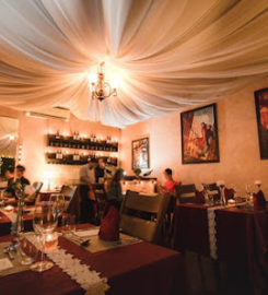 Monsieur Bar & Restaurant