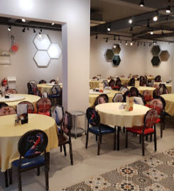 Dragon Palace Seafood Restaurant (东海龙宫海鲜楼)