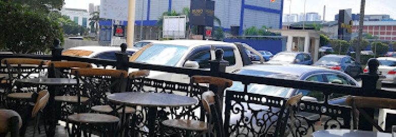 Hugo Steampunk Premium Lounge