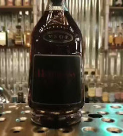 The Mandarin Cocktails Bar