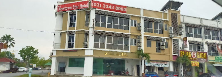 Newtown Star Hotel