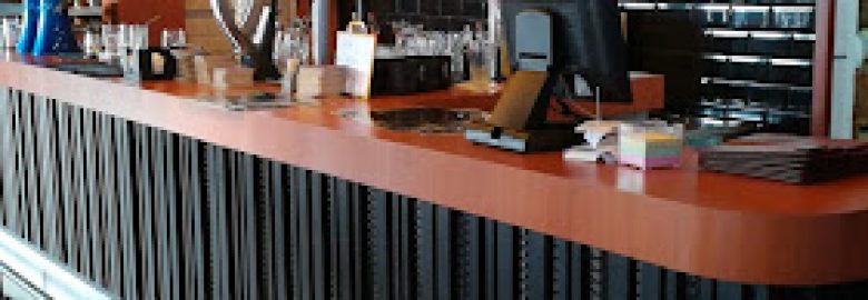 Ligo Bistro & Pub (传奇酒吧)