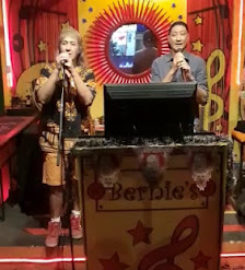 Bernie’s Bar/Pub