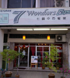 Restoran Little Seven Wonders Kitchen 七囍中西餐馆
