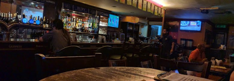 Ronnie Q Pub & Restaurant
