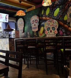 Holy Guacamole – Love Lane