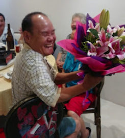 Dragon Palace Seafood Restaurant (东海龙宫海鲜楼)