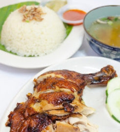 Nyonya Tingkat By Aroma Village AEON Shopping Mall Taman Equine