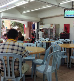 Restaurant Ow Foo 第一美食茶餐食